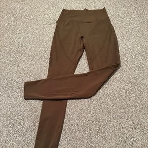 army green alphalete v waist legging